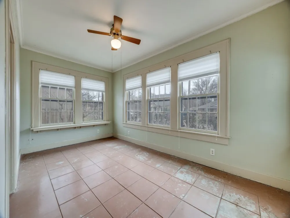 701 Market Street E Honey Grove, TX 75446