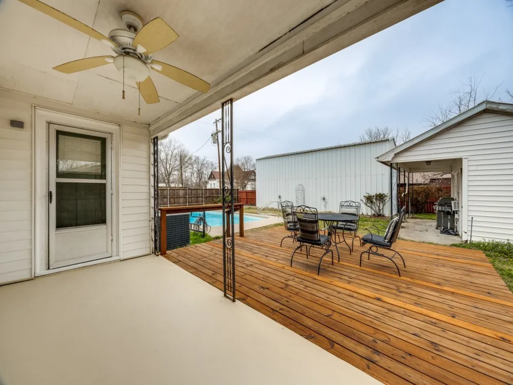 701 Market Street E Honey Grove, TX 75446