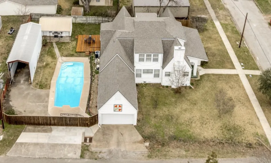 701 Market Street E Honey Grove, TX 75446