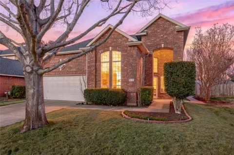 2705 Magnolia Lane