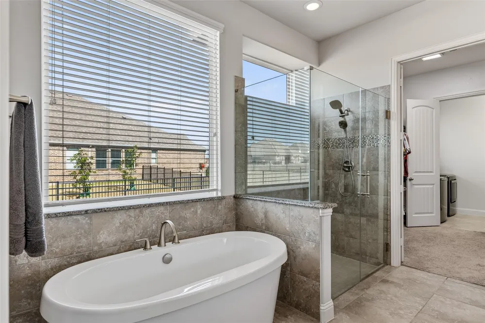 1505 Wolf Ridge Run Gunter, TX 75058