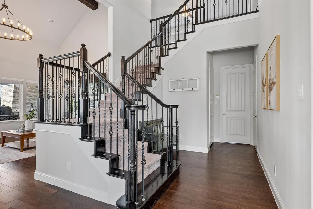 1505 Wolf Ridge Run Gunter, TX 75058