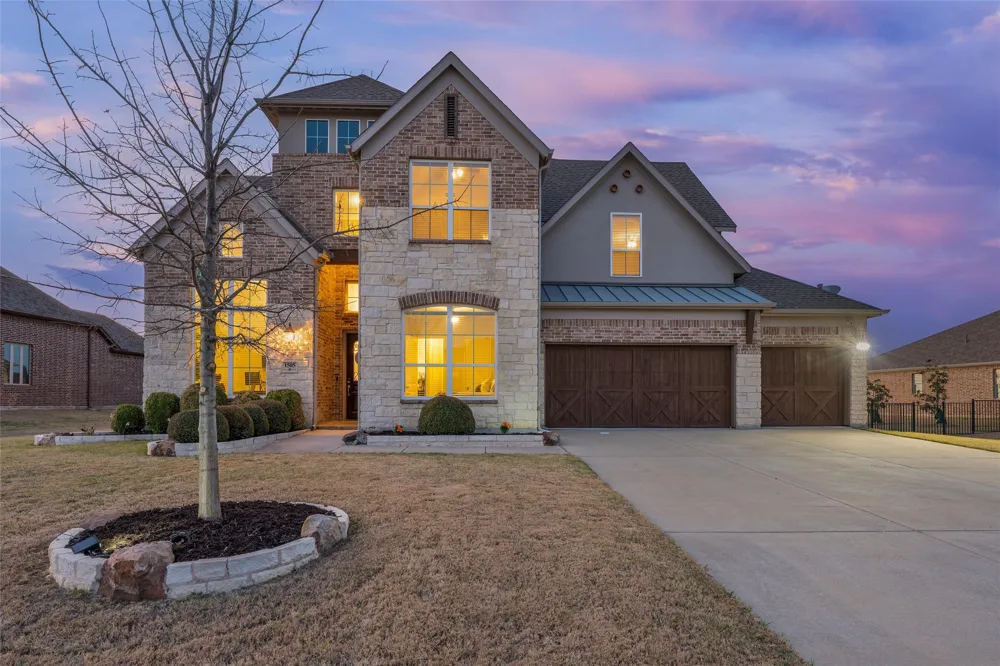 1505 Wolf Ridge Run Gunter, TX 75058