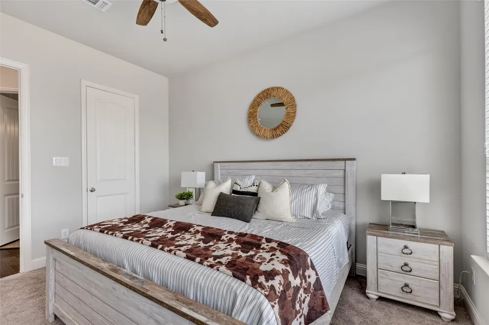 1505 Wolf Ridge Run Gunter, TX 75058
