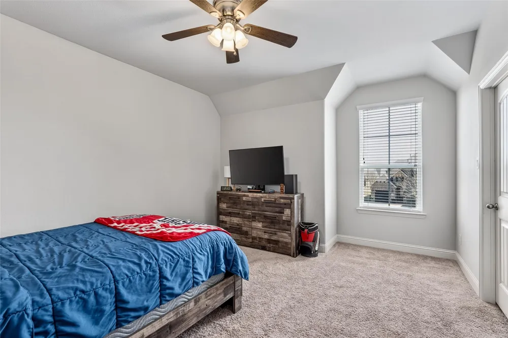 1505 Wolf Ridge Run Gunter, TX 75058