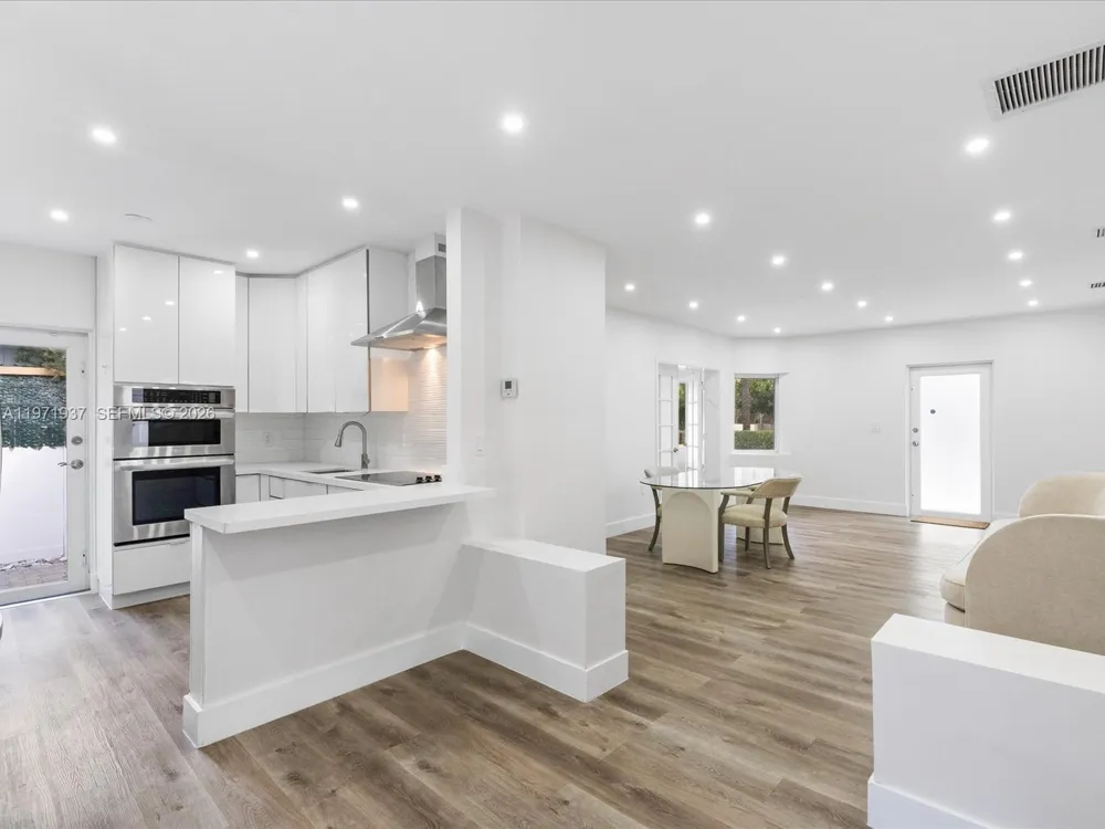 8934 Harding Ave Surfside, FL 33154