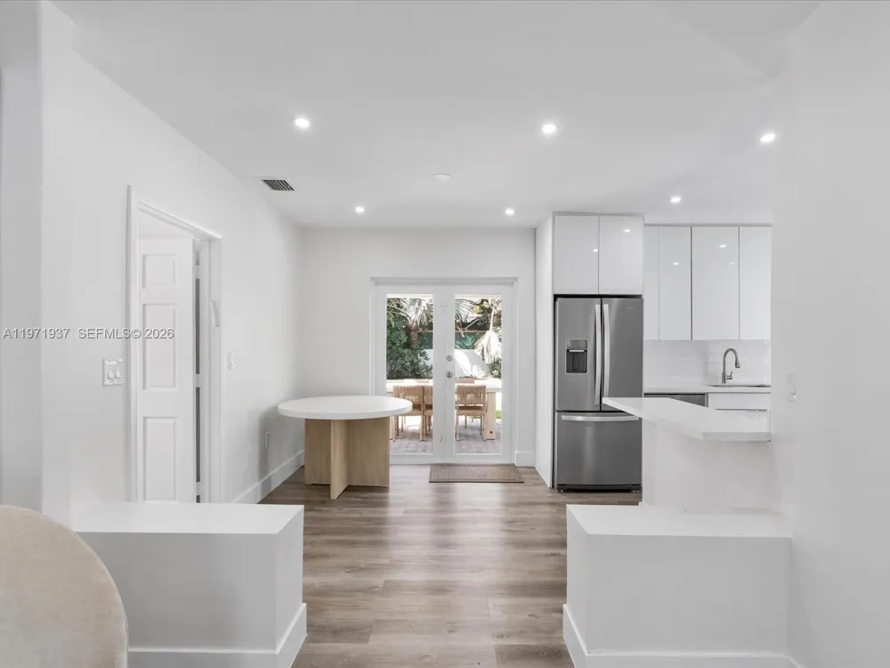 8934 Harding Ave Surfside, FL 33154