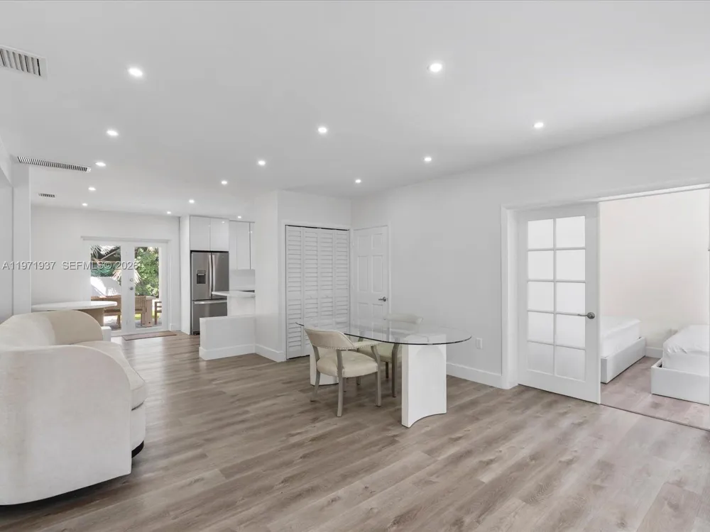 8934 Harding Ave Surfside, FL 33154