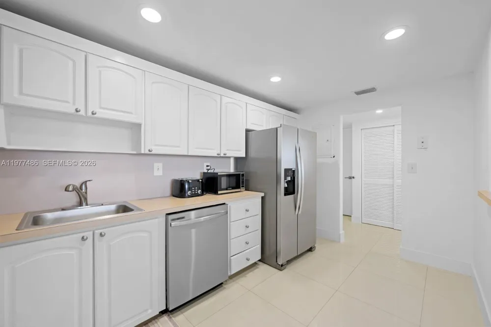 19370 Collins Ave #1622 Sunny Isles Beach, FL 33160