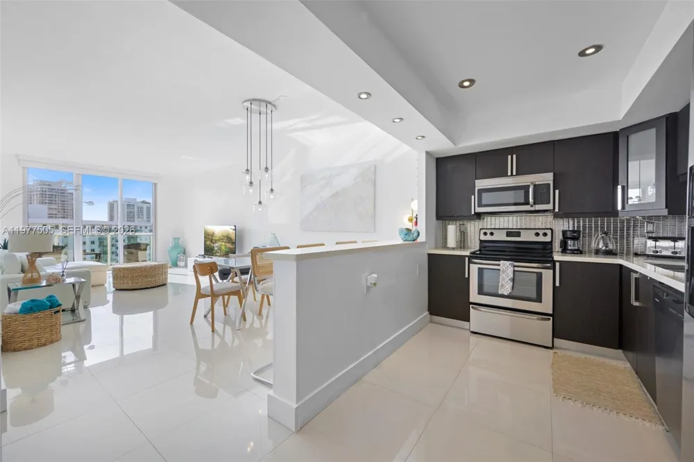 19370 Collins Ave #PH-14 Sunny Isles Beach, FL 33160