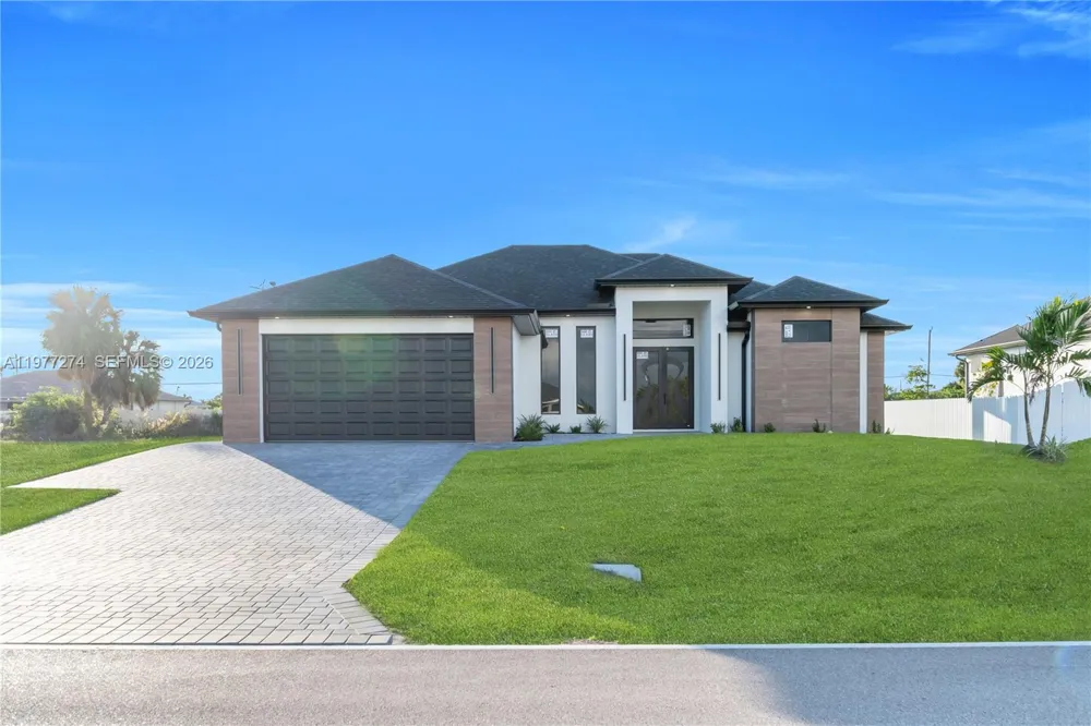 14 EL DORADO BLVD N Cape Coral, FL 33993