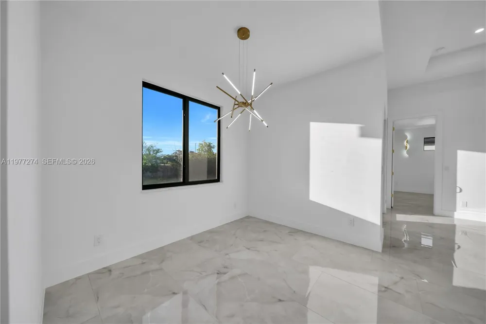 14 EL DORADO BLVD N Cape Coral, FL 33993