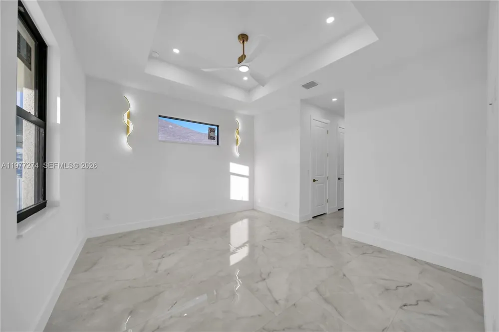 14 EL DORADO BLVD N Cape Coral, FL 33993