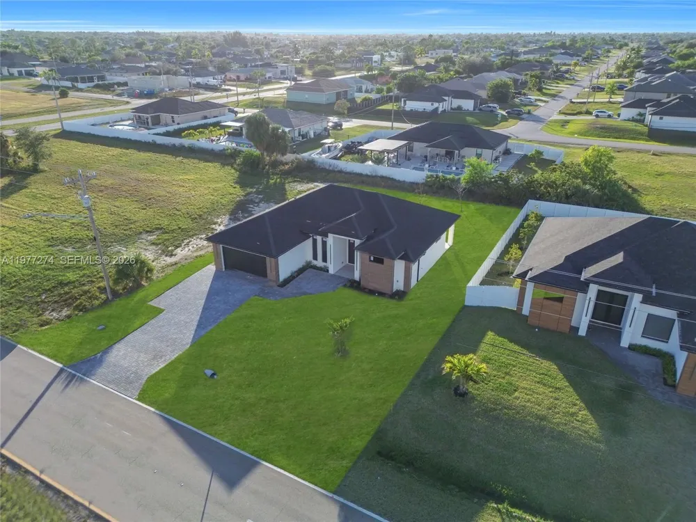 14 EL DORADO BLVD N Cape Coral, FL 33993