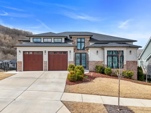 574 Clingmans Lane