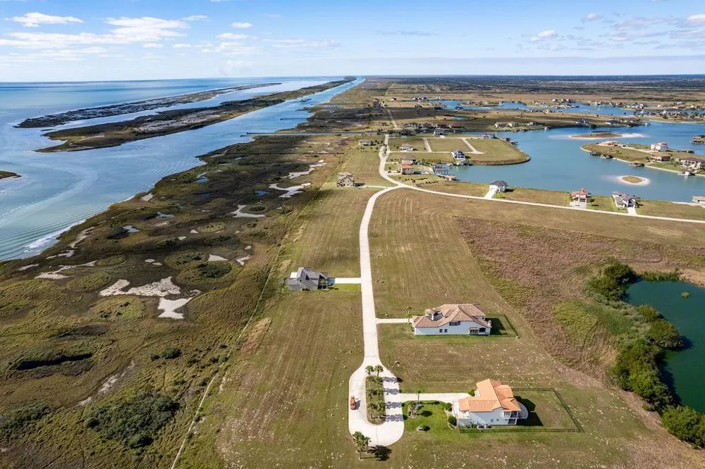 110 Coastal Springs Port O Connor, TX 77982