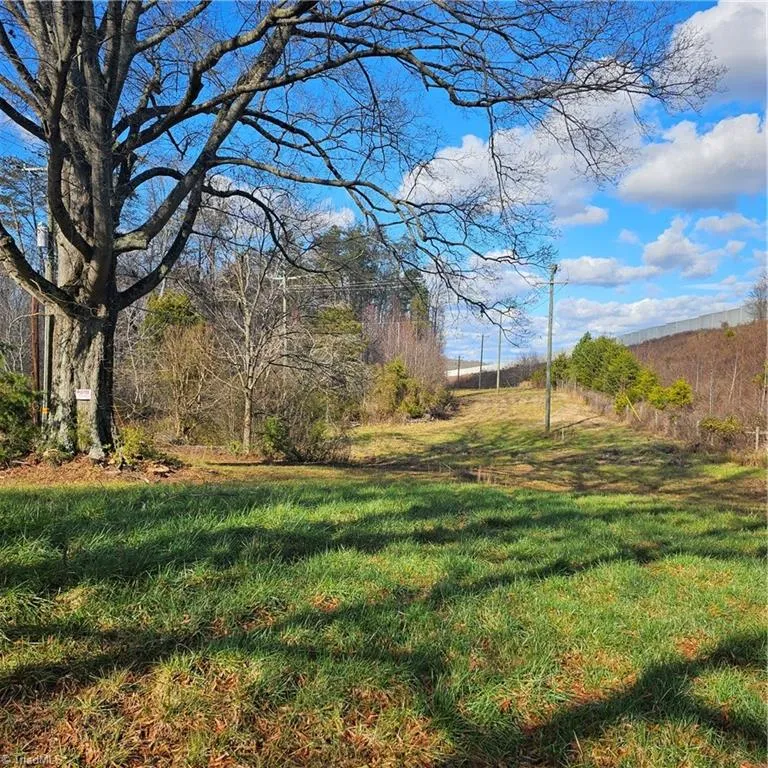 2231 Pisgah Church Road Kernersville, NC 27284