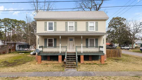 489 E Pungo Street