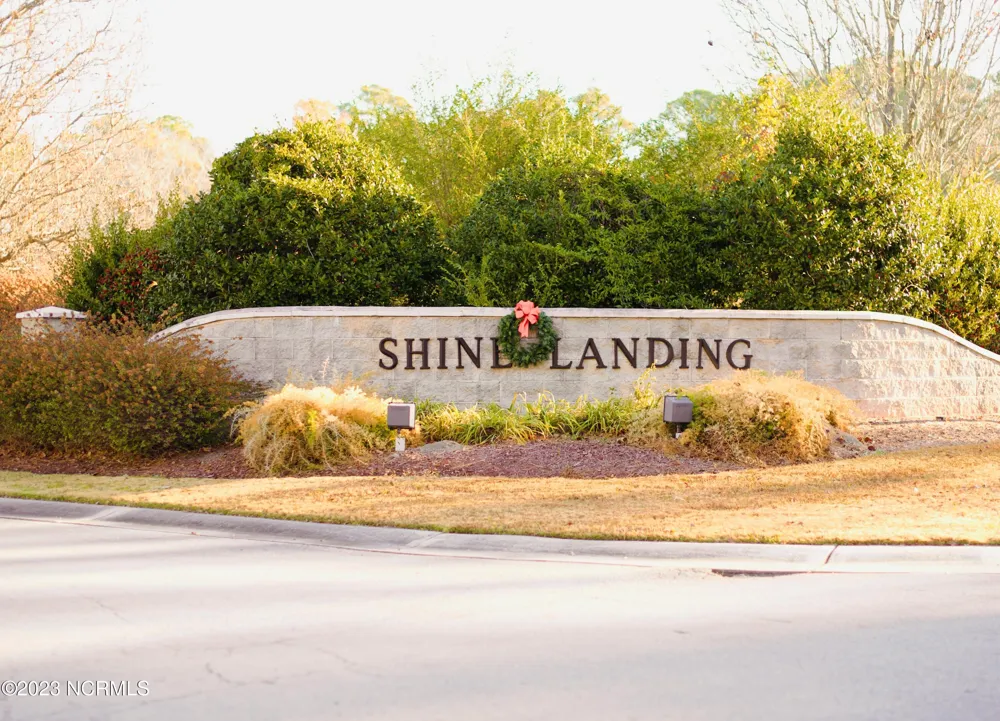 161 Sunshine Drive Arapahoe, NC 28510