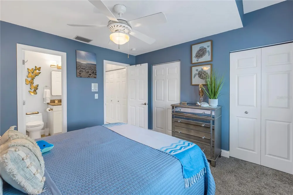 117 YACHT CLUB LANE Tierra Verde, FL 33715