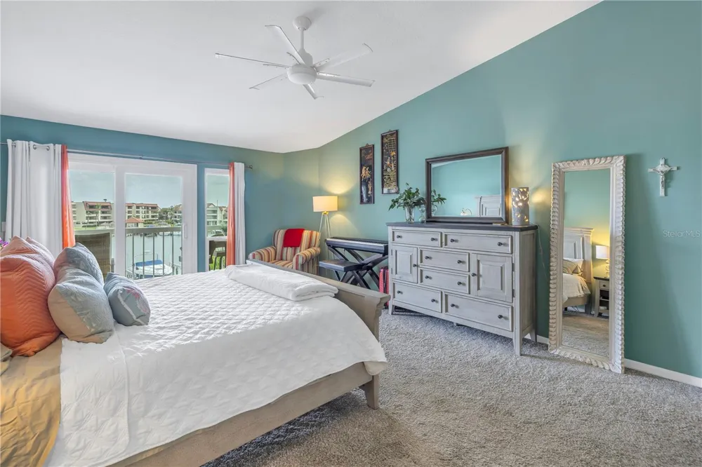 117 YACHT CLUB LANE Tierra Verde, FL 33715