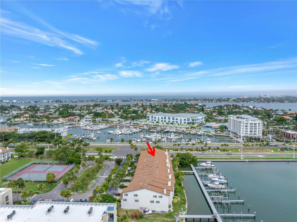 117 YACHT CLUB LANE Tierra Verde, FL 33715