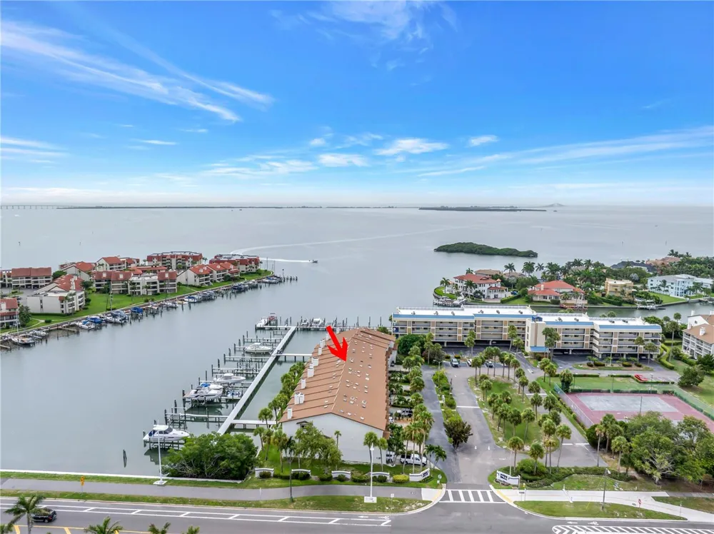 117 YACHT CLUB LANE Tierra Verde, FL 33715