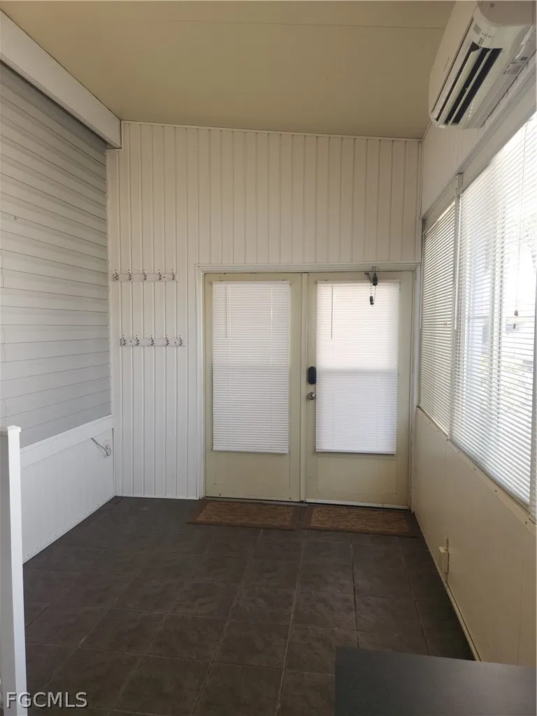 Daniels Road #74 Moore Haven, FL 33471