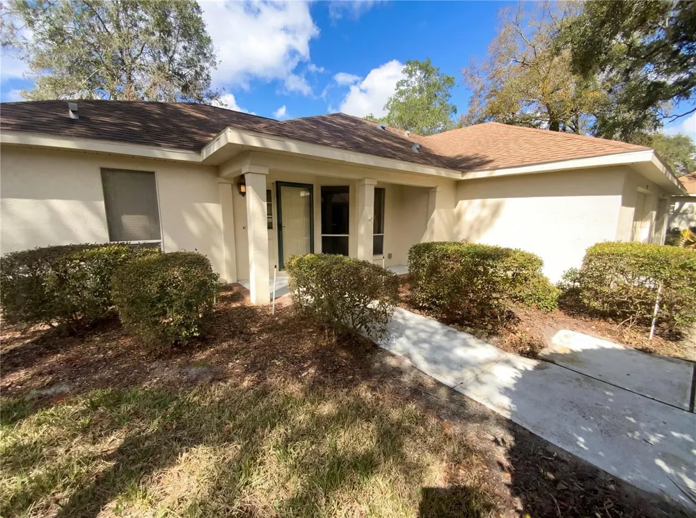 1610 DALARY POINT Crystal River, FL 34429