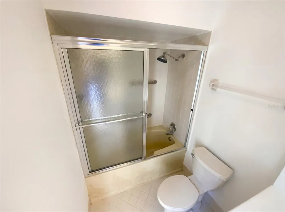 1610 DALARY POINT Crystal River, FL 34429