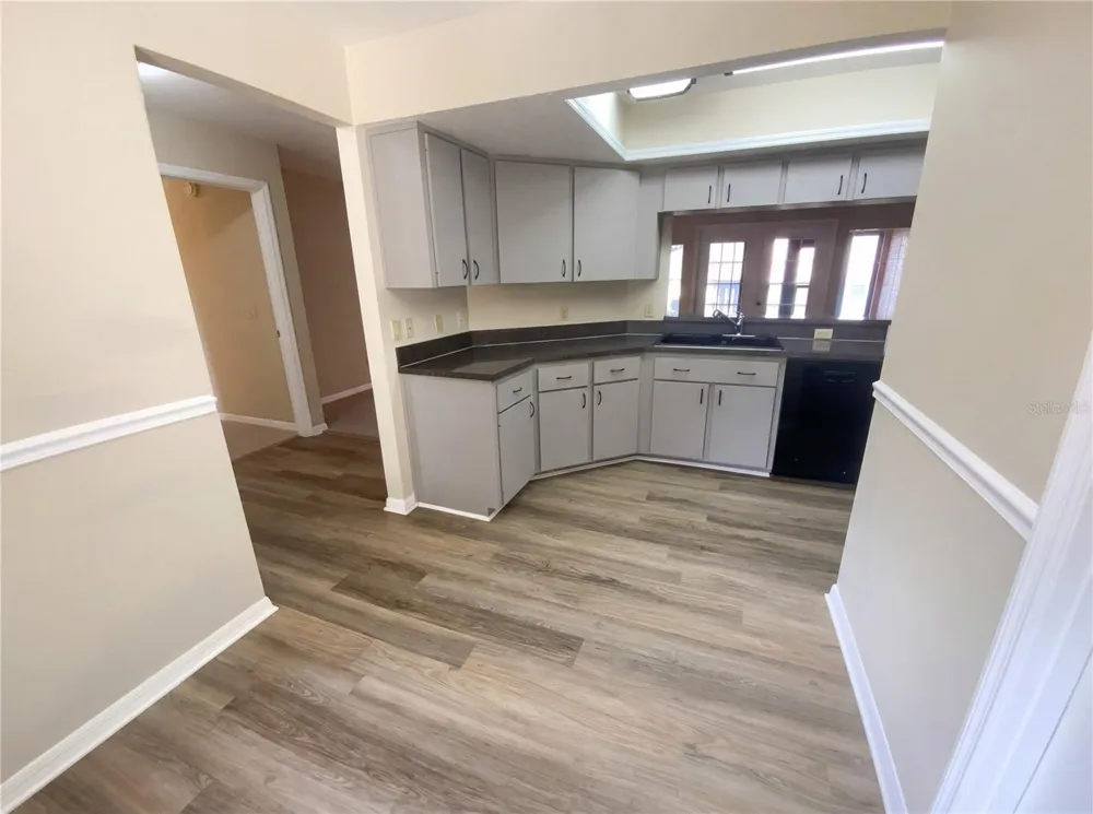 1610 DALARY POINT Crystal River, FL 34429