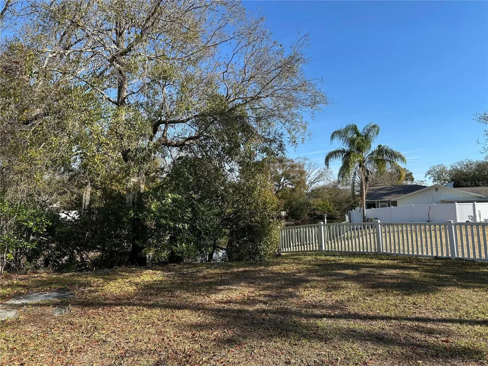 SUNRISE DRIVE Lutz, FL 33549