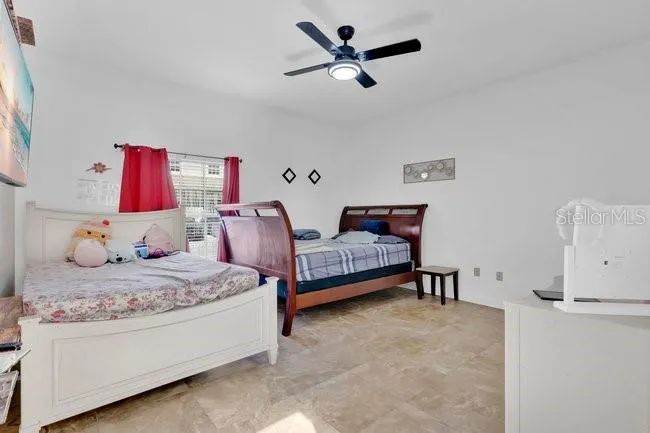 1057 UNIVERSAL REST PLACE Kissimmee, FL 34744