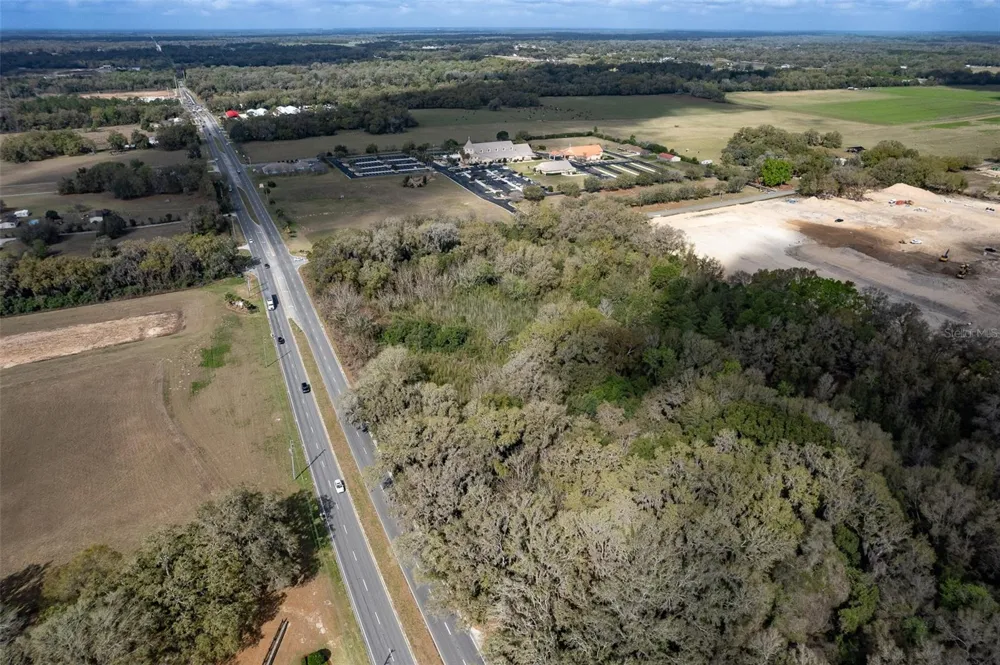 7415 SE HIGHWAY 42 Summerfield, FL 34491