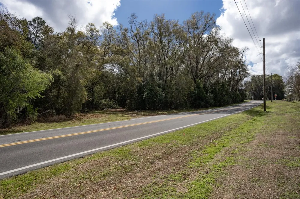 7415 SE HIGHWAY 42 Summerfield, FL 34491