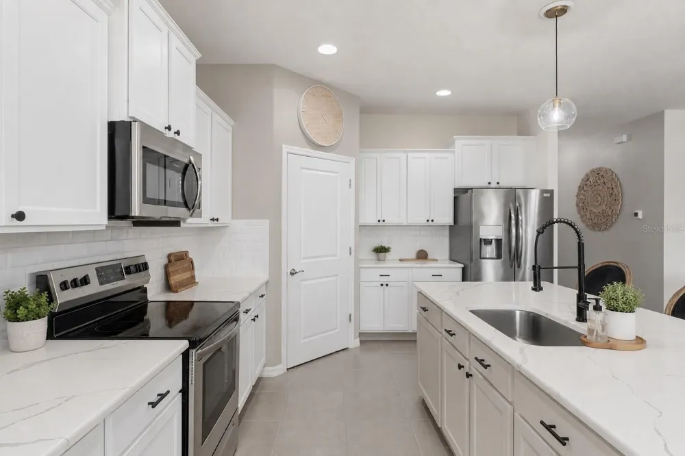 17807 GARSALASO CIRCLE Brooksville, FL 34604