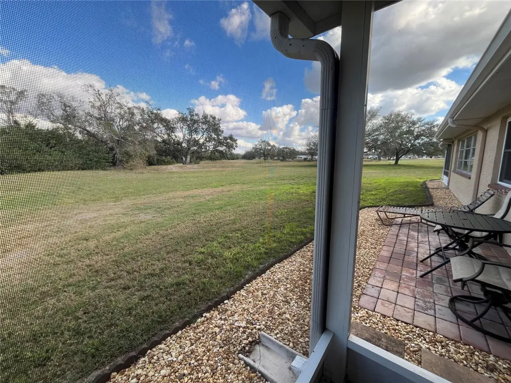 1907 CANTERBURY LANE #10 Sun City Center, FL 33573