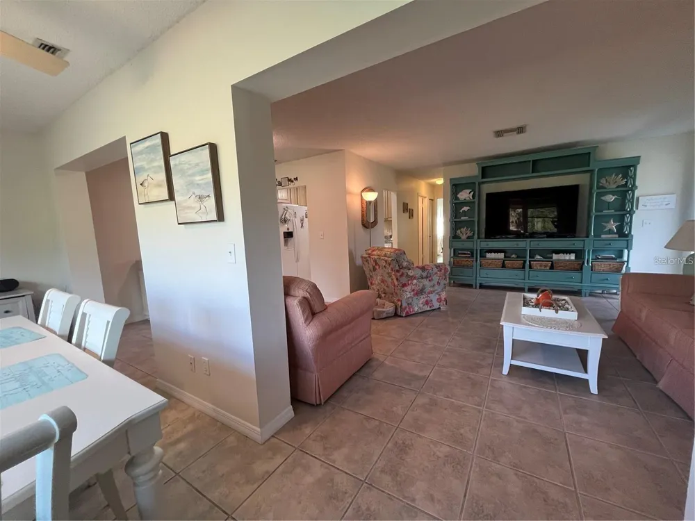 1907 CANTERBURY LANE #10 Sun City Center, FL 33573