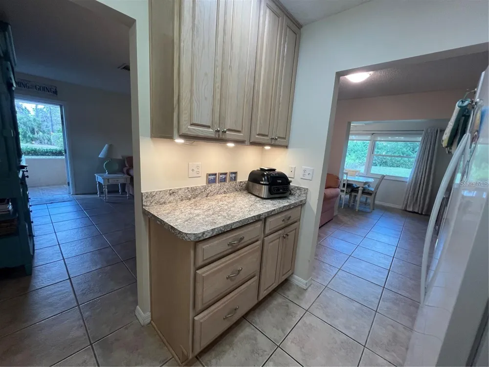 1907 CANTERBURY LANE #10 Sun City Center, FL 33573