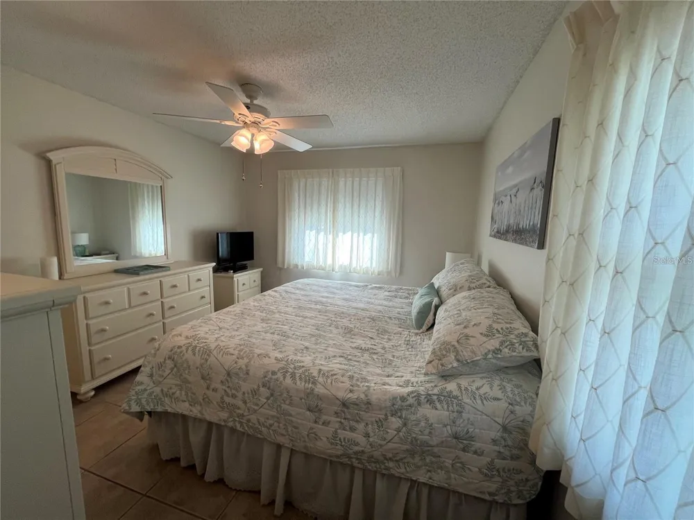 1907 CANTERBURY LANE #10 Sun City Center, FL 33573