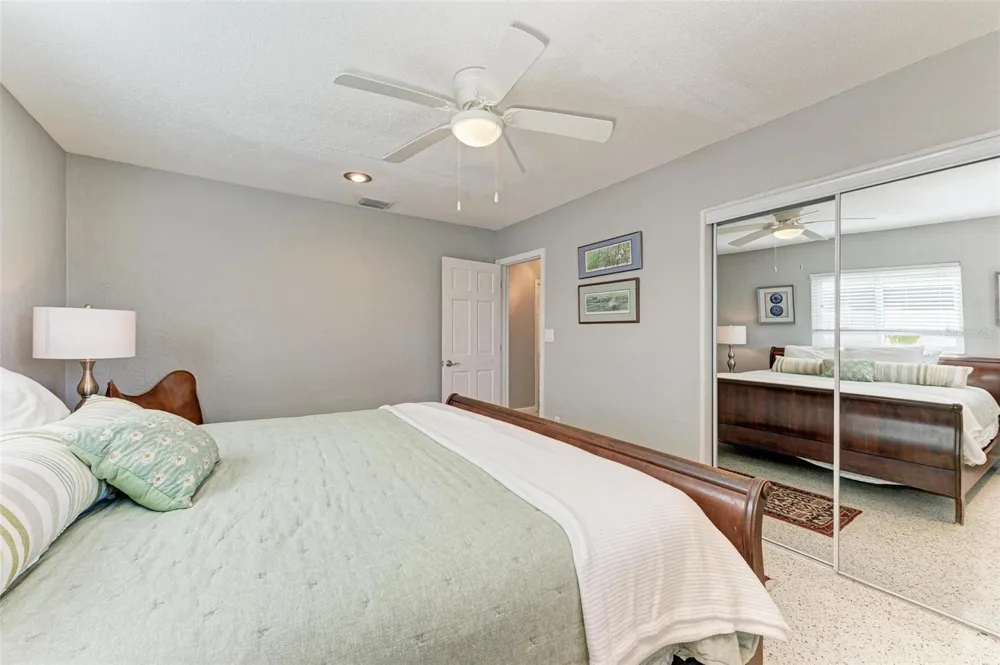 6000 BAYOU GRANDE BOULEVARD NE St Petersburg, FL 33703