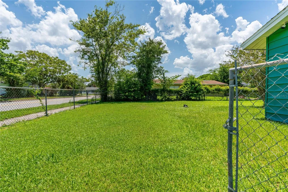 808 KATHY STREET Daytona Beach, FL 32114