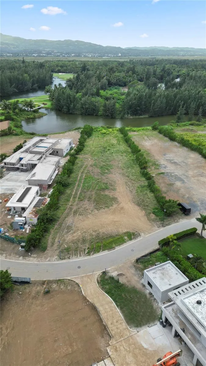 L5 Atlantic DR 7000 BAHIA BEACH DR Rio Grande, PR 00745