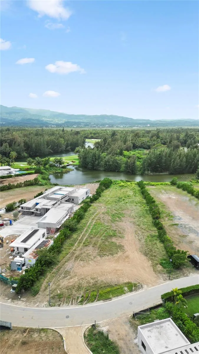 L5 Atlantic DR 7000 BAHIA BEACH DR Rio Grande, PR 00745