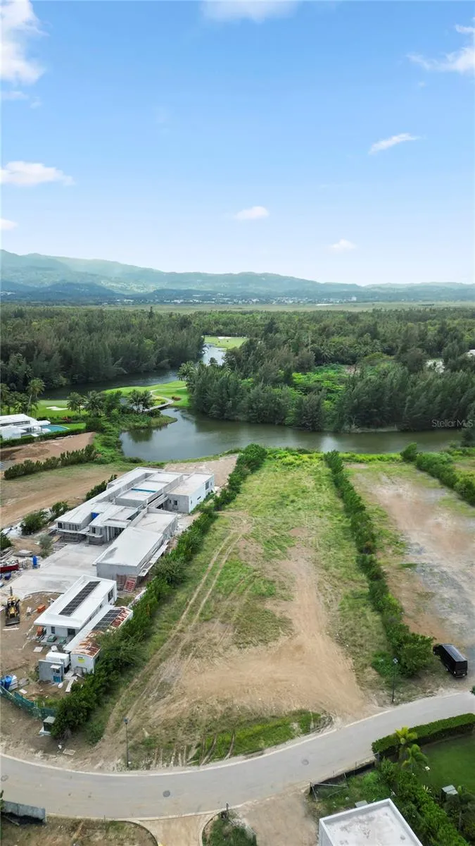 L5 Atlantic DR 7000 BAHIA BEACH DR Rio Grande, PR 00745
