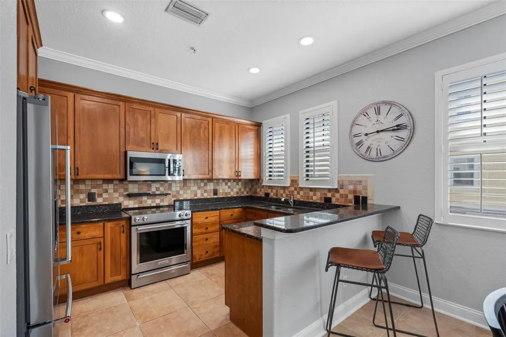 6031 BOWEN DANIEL DRIVE #105 Tampa, FL 33616