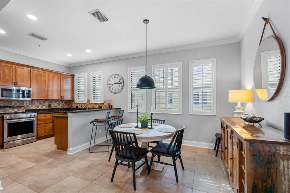 6031 BOWEN DANIEL DRIVE #105 Tampa, FL 33616