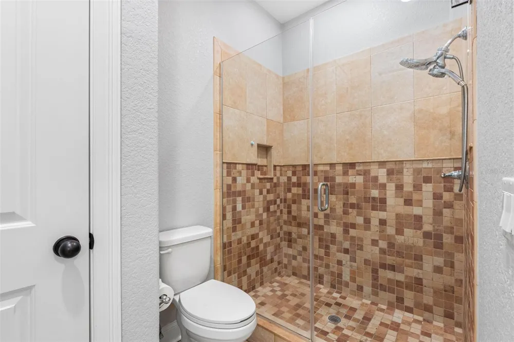 6031 BOWEN DANIEL DRIVE #105 Tampa, FL 33616