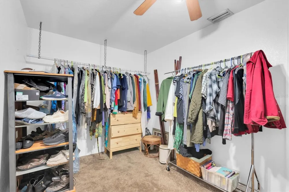 1700 74TH AVENUE St Petersburg, FL 33702