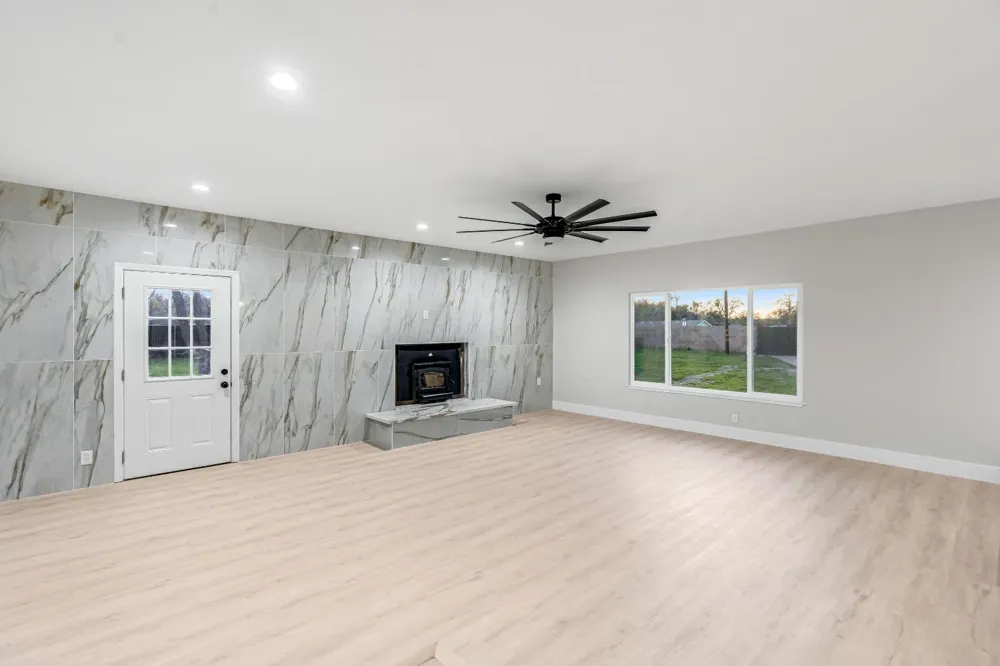 28718 Auberry Road Prather, CA 93651